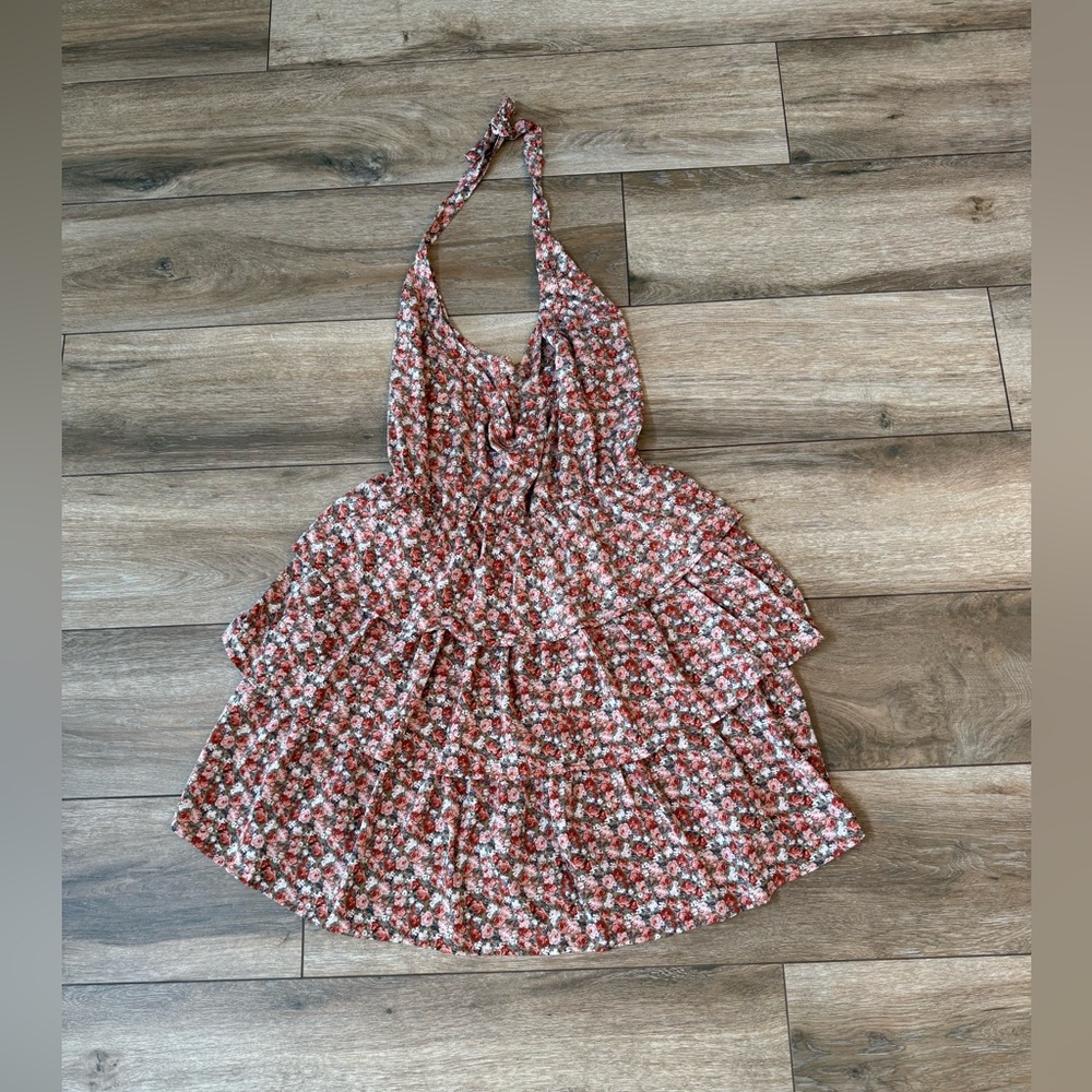 Prettygarden Floral Halter Tiered Dress in size Medium. NWT